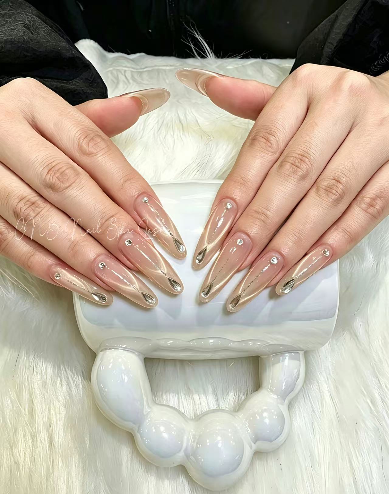 CNB Nails Lash Spa gallery image